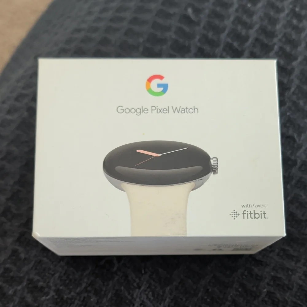 Google Pixel Watch-Polished Silver Case/Chalk Active Band-Excellent Condition
